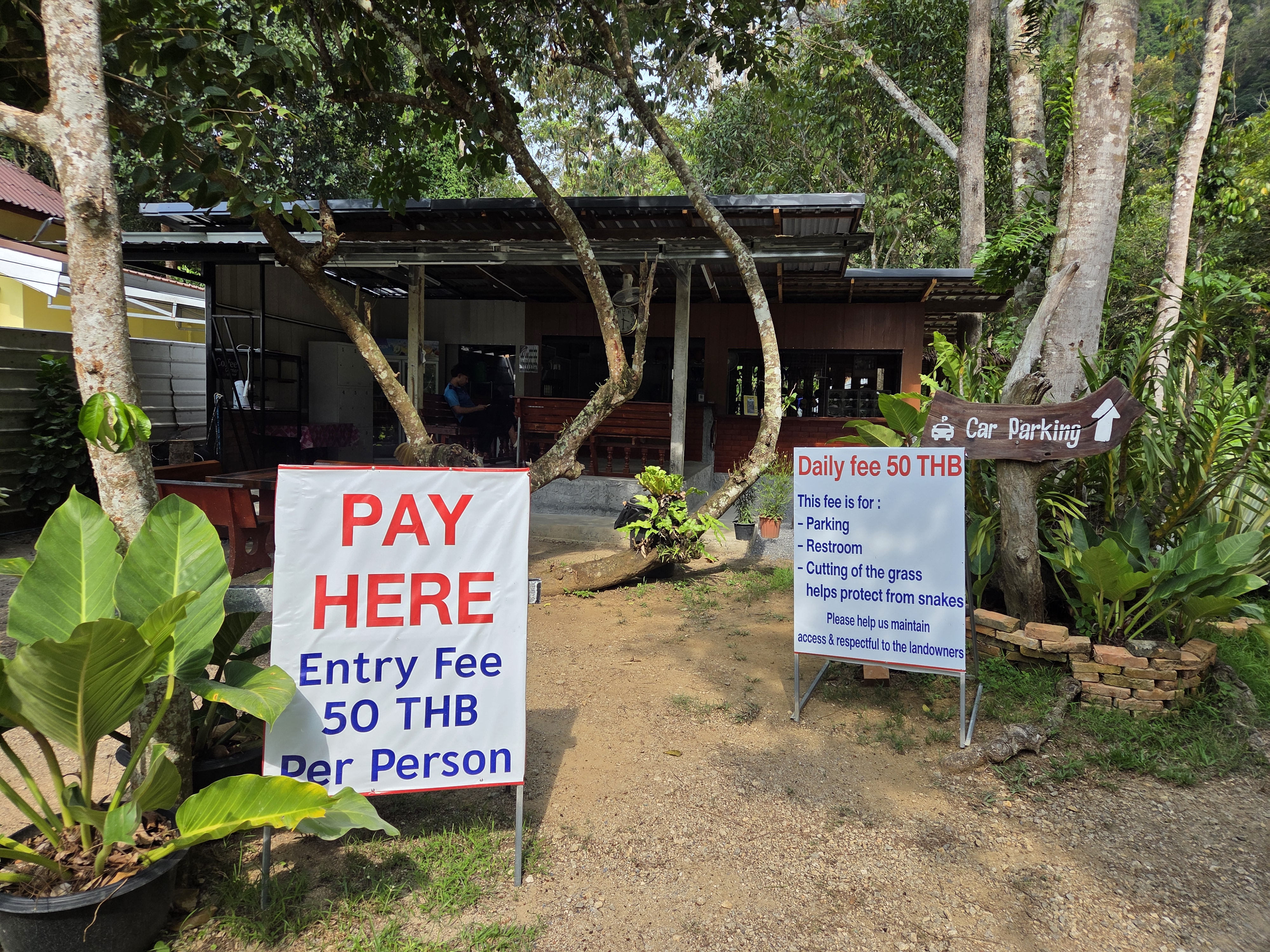 North Wall entrance fee sign